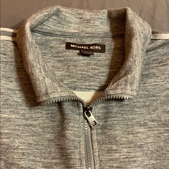 Michael Kors Mens 3/4 zipper Sweater - Picture 6 of 6